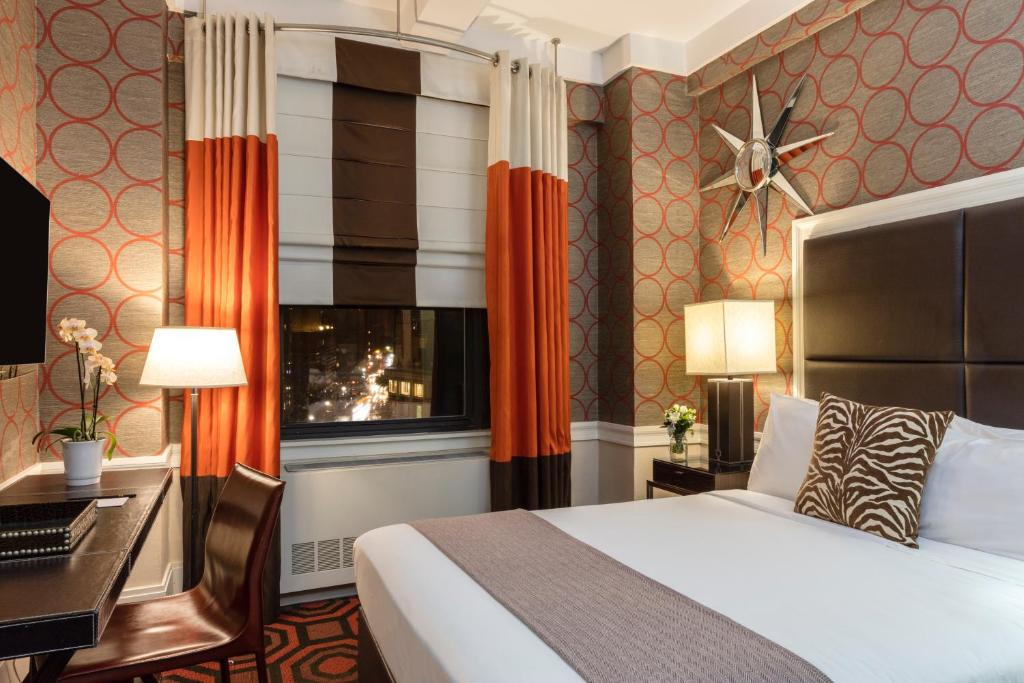 Empire Hotel New York - Chambre Standard lit King Size
